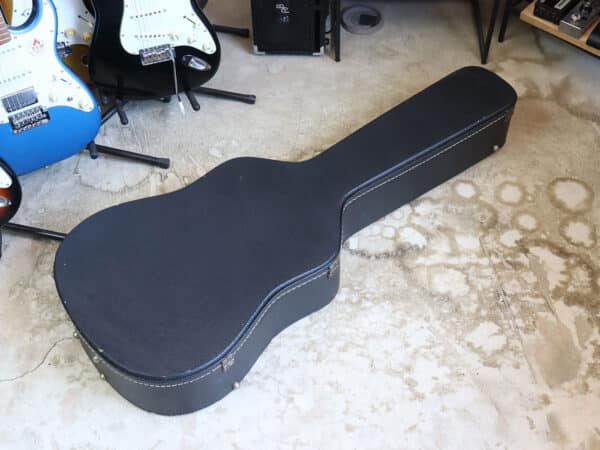 【中古】メーカー不明 アコースティックギター用 ハードケース ドレッドノートサイズ