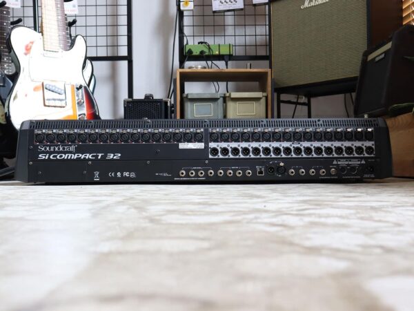 【中古・ジャンク】Soundcraft Si Compact32 32ch デジタルミキサー - 画像 (3)