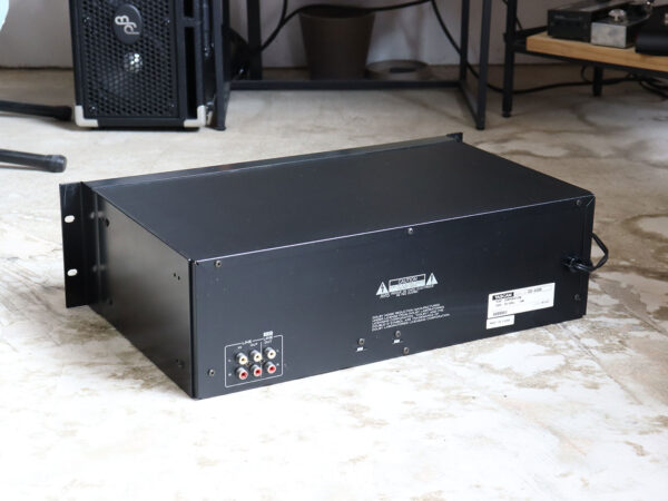 【中古・現状渡し】TASCAM CD-A500 CDカセットデッキ - 画像 (2)