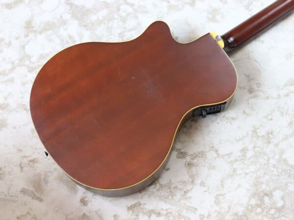【中古】YAMAHA APX-4A-SPL エレアコ - 画像 (4)
