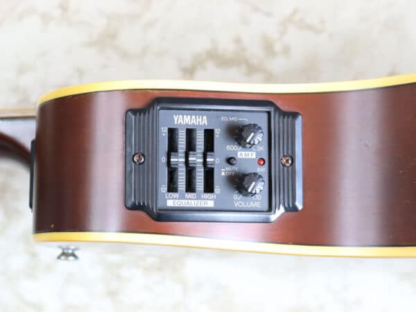 【中古】YAMAHA APX-4A-SPL エレアコ - 画像 (8)
