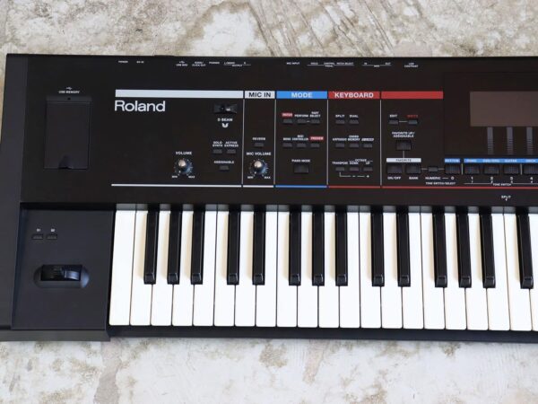 【中古】Roland JUNO STAGE 76鍵シンセサイザー - 画像 (4)
