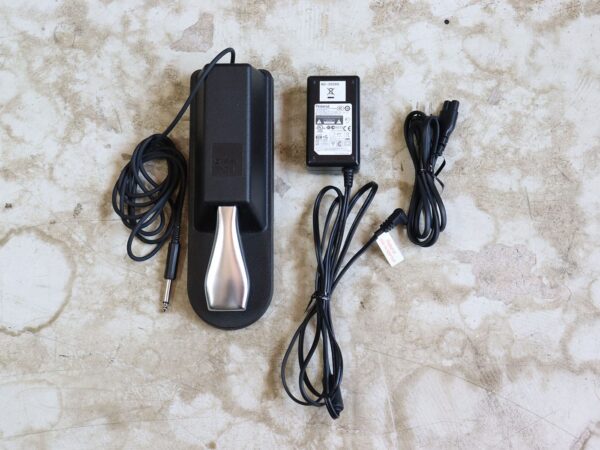 【中古・難あり】Roland RD-300NX 88鍵 電子ピアノ 14年製 - 画像 (8)