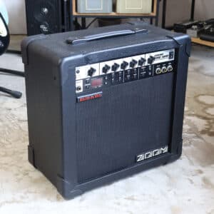 【中古】ZOOM FIRE-18M ギターコンボアンプ