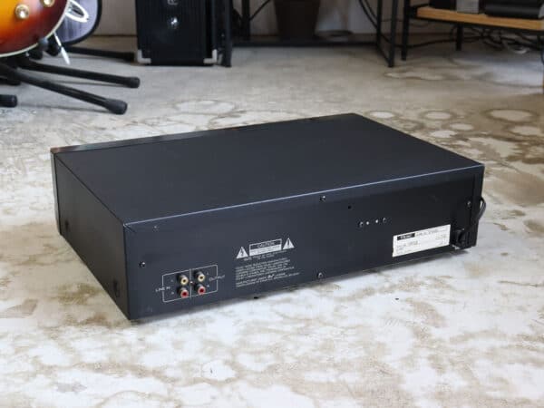 【中古】TEAC R-646X カセットデッキ - 画像 (2)