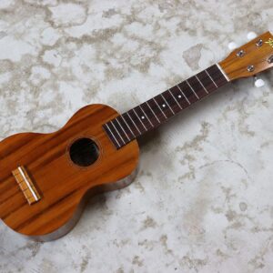 【中古】Famous FS-5G ソプラノウクレレ