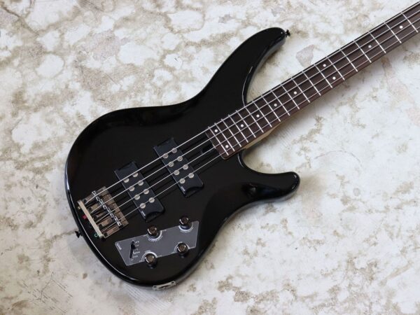 【中古】YAMAHA TRBX 304 エレキベース - 画像 (2)