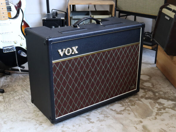 【中古】VOX AC15VR ギターコンボアンプ