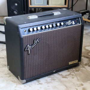 【中古・難あり】Fender Studio Valve SV-20CE 20W コンボアンプ