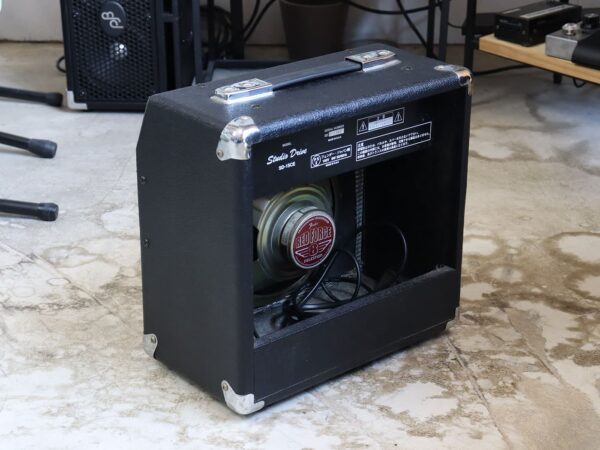 【中古】Fender Studio Drive SD-15CE ギターコンボアンプ - 画像 (2)
