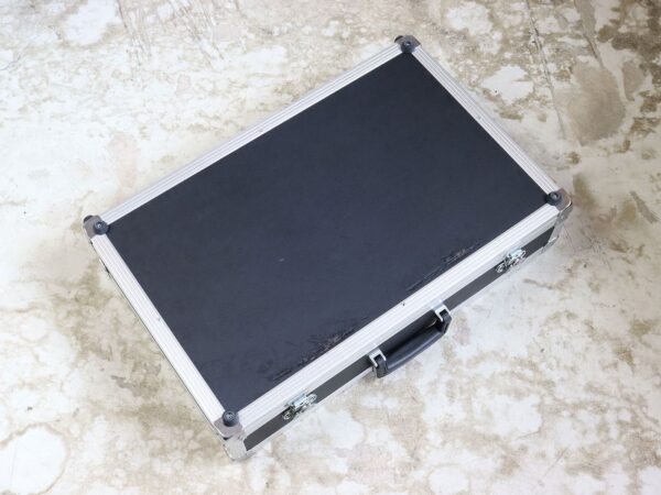 【中古】PENN ELCOM エフェクターボード 内寸：約54.5x34.5x10.0 cm - 画像 (2)