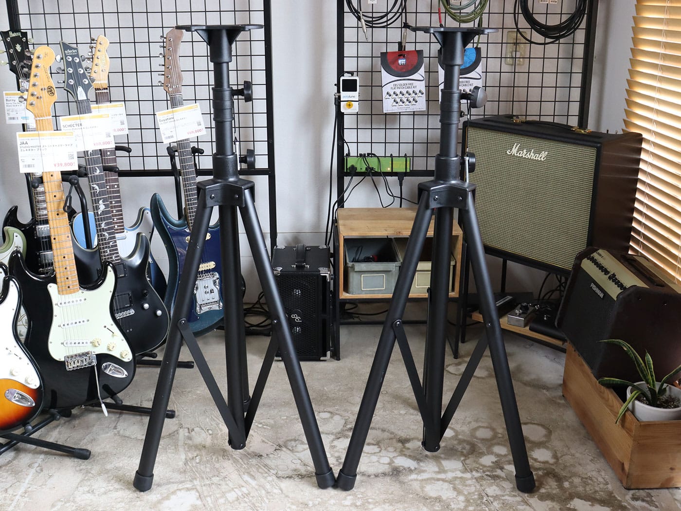 【中古】メーカー不明 スピーカースタンド2本