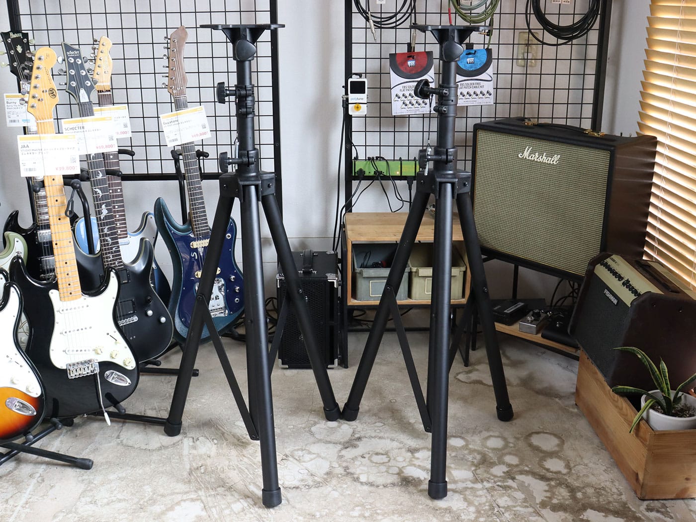 【中古】メーカー不明 スピーカースタンド2本 - 画像 (2)