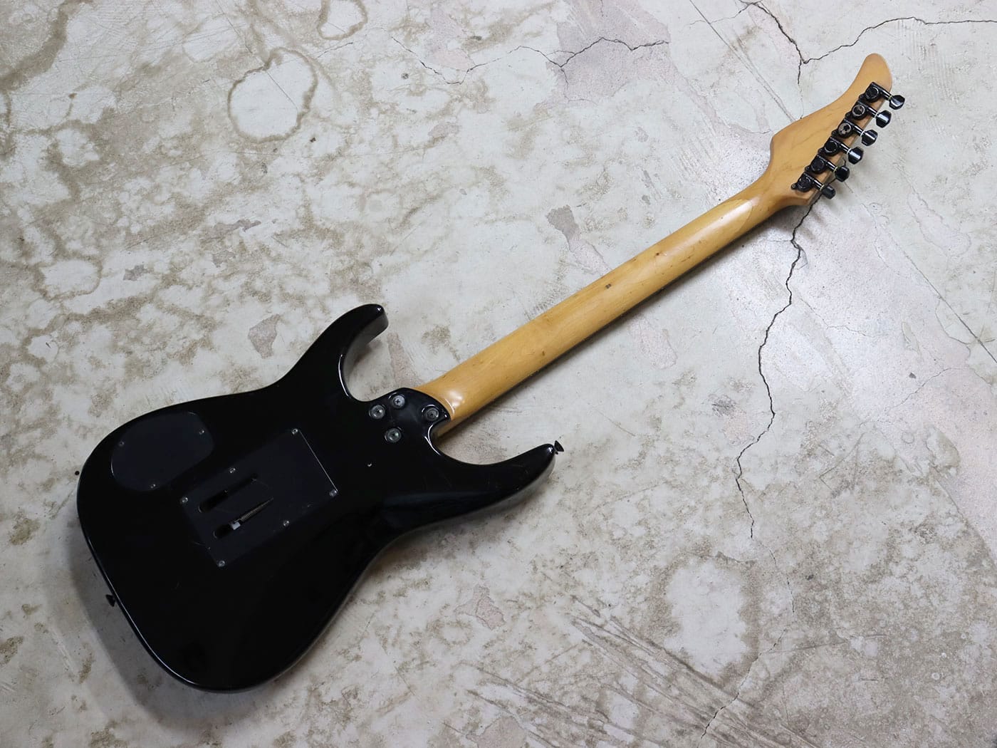 【中古】Fernandes The Function ストラトタイプ - 画像 (3)