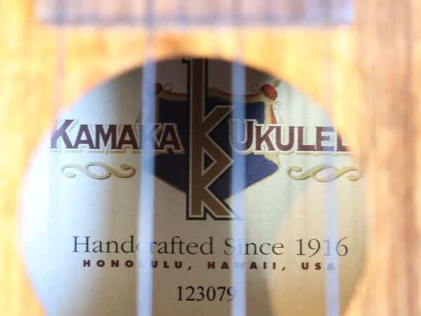 【中古・美品】KAMAKA HF-1 ソプラノウクレレ - 画像 (9)