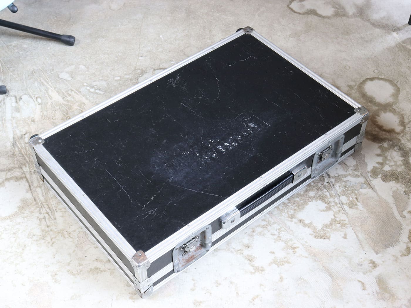 【中古】メーカー不明 エフェクターボード 外寸 W66.5cm×D43cm×H13cm