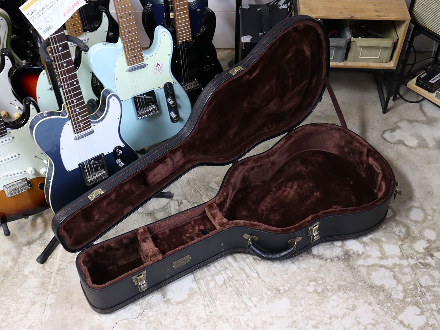 【中古】HEADWAY ハードケース ドレッドノートサイズ - 画像 (3)