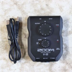 【中古】ZOOM U-22 オーディオインターフェース USBケーブル付属