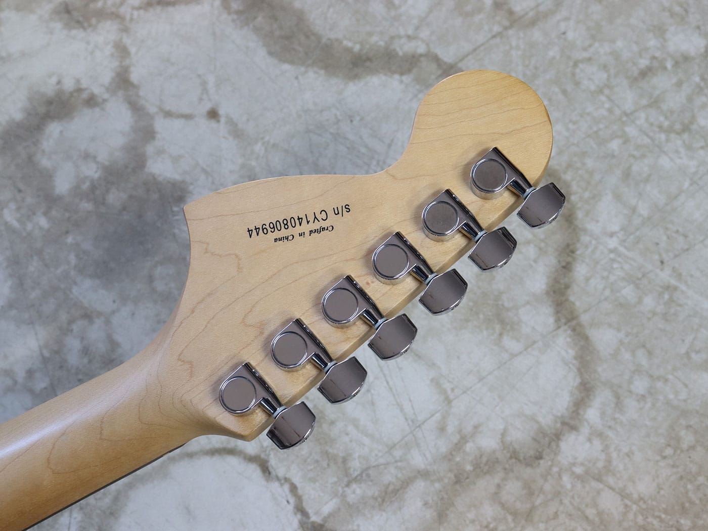 【中古】Squier Affinity Strat Shell Pink ストラトキャスター - 画像 (6)