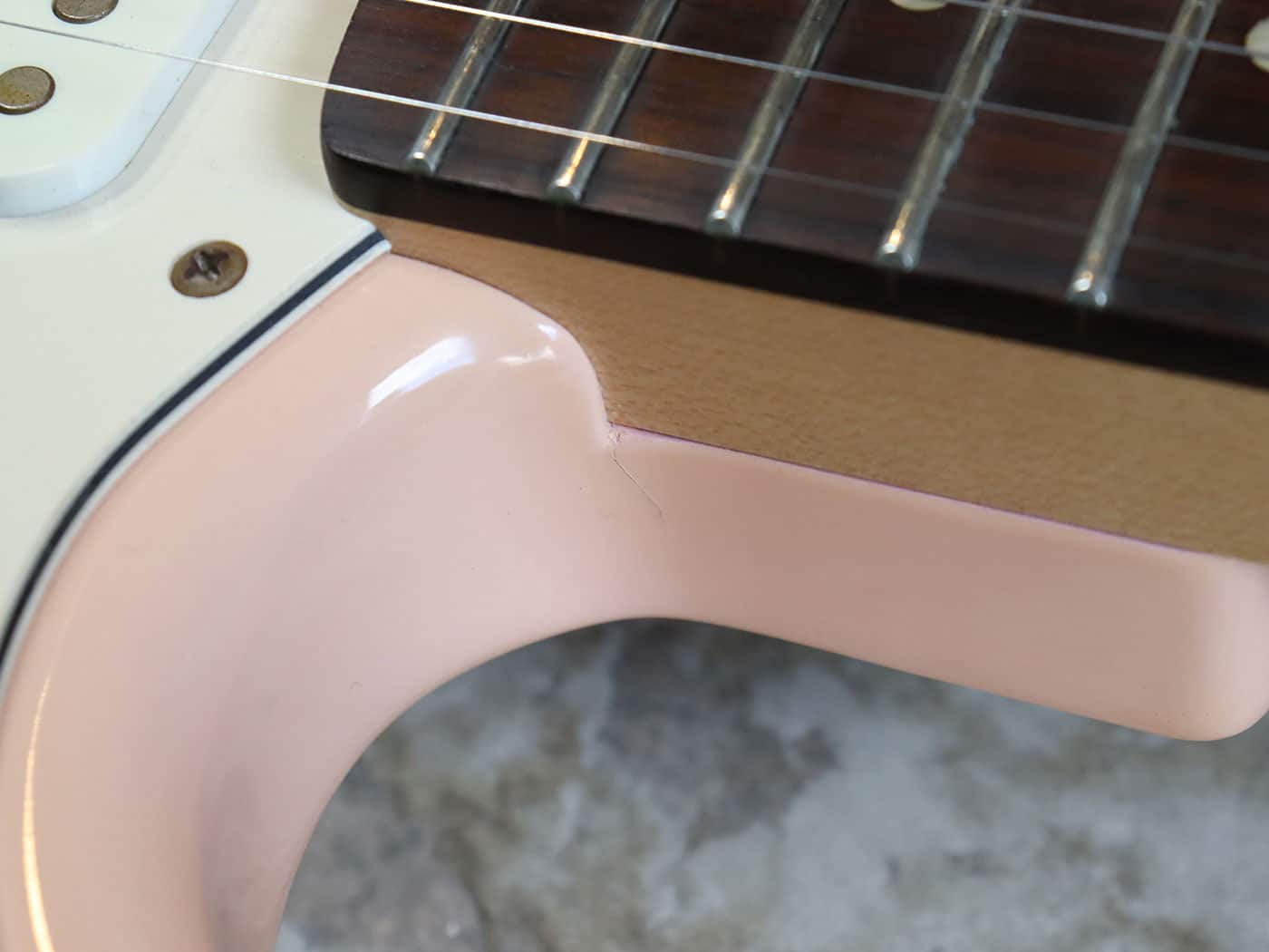 【中古】Squier Affinity Strat Shell Pink ストラトキャスター - 画像 (8)