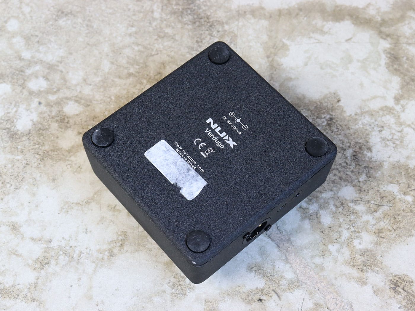 【中古・美品】NUX MLD Bass Preamp + DI (NBP-5) ベースプリアンプDI - 画像 (4)