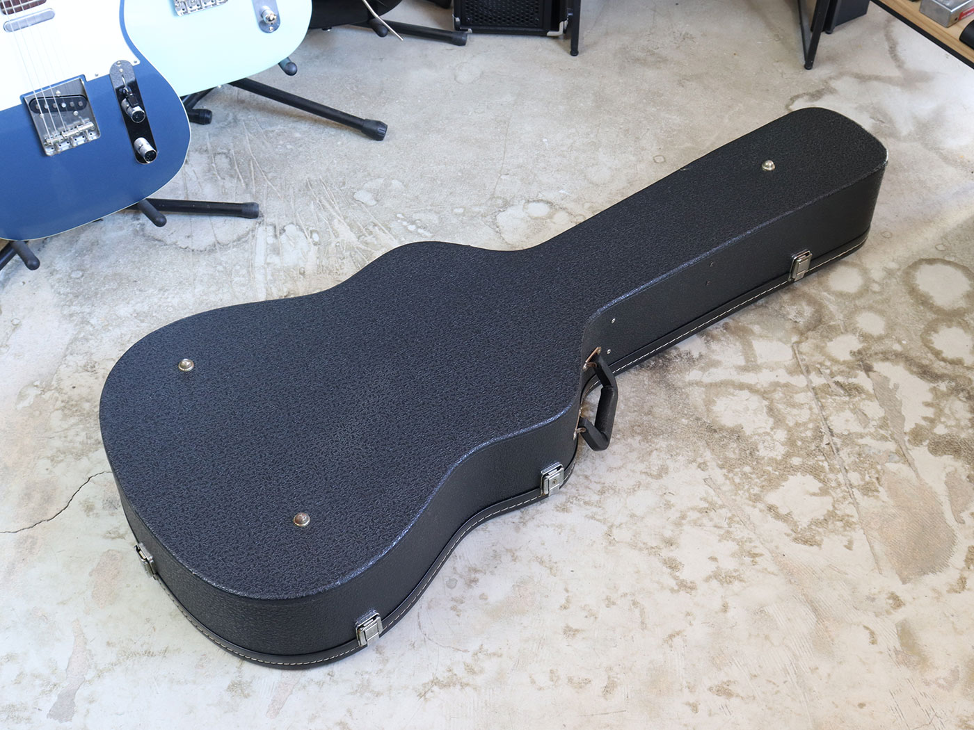 【中古】Epiphone アコギ用ハードケース ドレッドノートサイズ - 画像 (2)