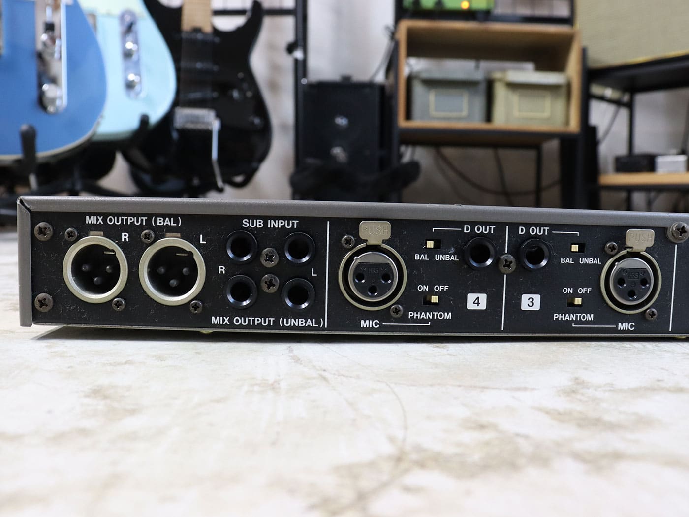 【中古】TASCAM MX-4 マイクプリアンプ - 画像 (4)