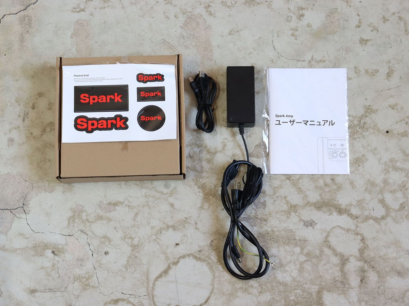 【中古・美品】Positive Grid Spark 40 ギターコンボアンプ - 画像 (5)