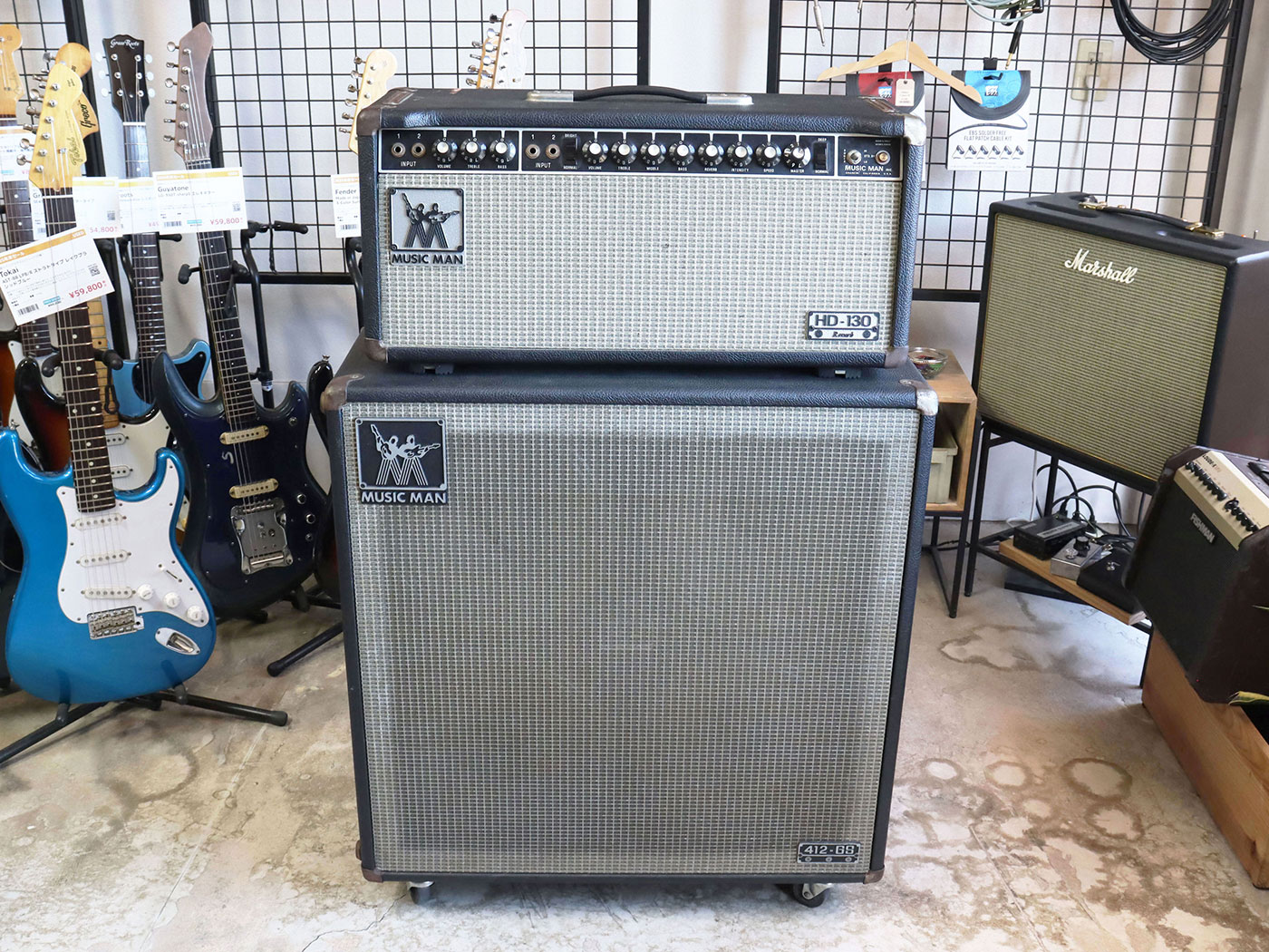 【中古】Musicman HD130 CAB Set ギタースタックアンプ フットスイッチ付属 - 画像 (3)