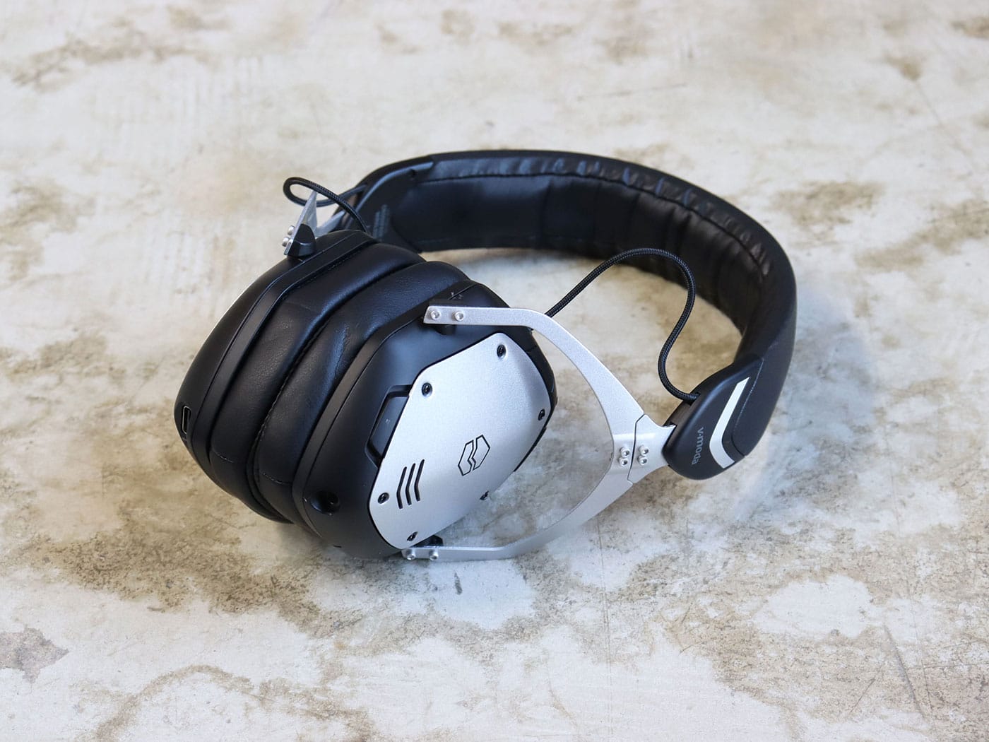【中古】V-MODA CROSSFADE 3 WIRELESS XFBT3-GNBK ワイヤレスヘッドホン ガンメタリックブラック #2