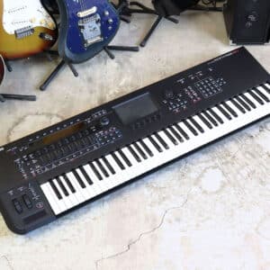 【中古】YAMAHA MONTAGE M7 シンセサイザー