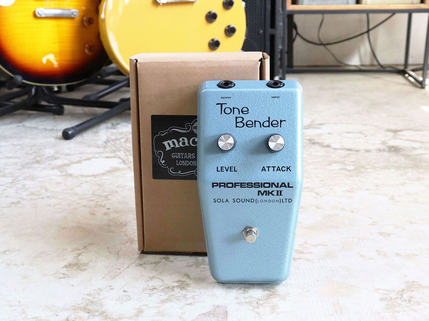 【中古】Macari's TONE BENDER 'Il Gusto PRO MKII by stu castledine ファズ シリアル#1