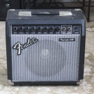 【中古・ジャンク】Fender TradTube 10R コンボアンプ - 画像 (3)