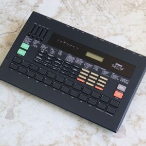 【中古】YAMAHA RX7 リズムマシン 電源アダプター付属