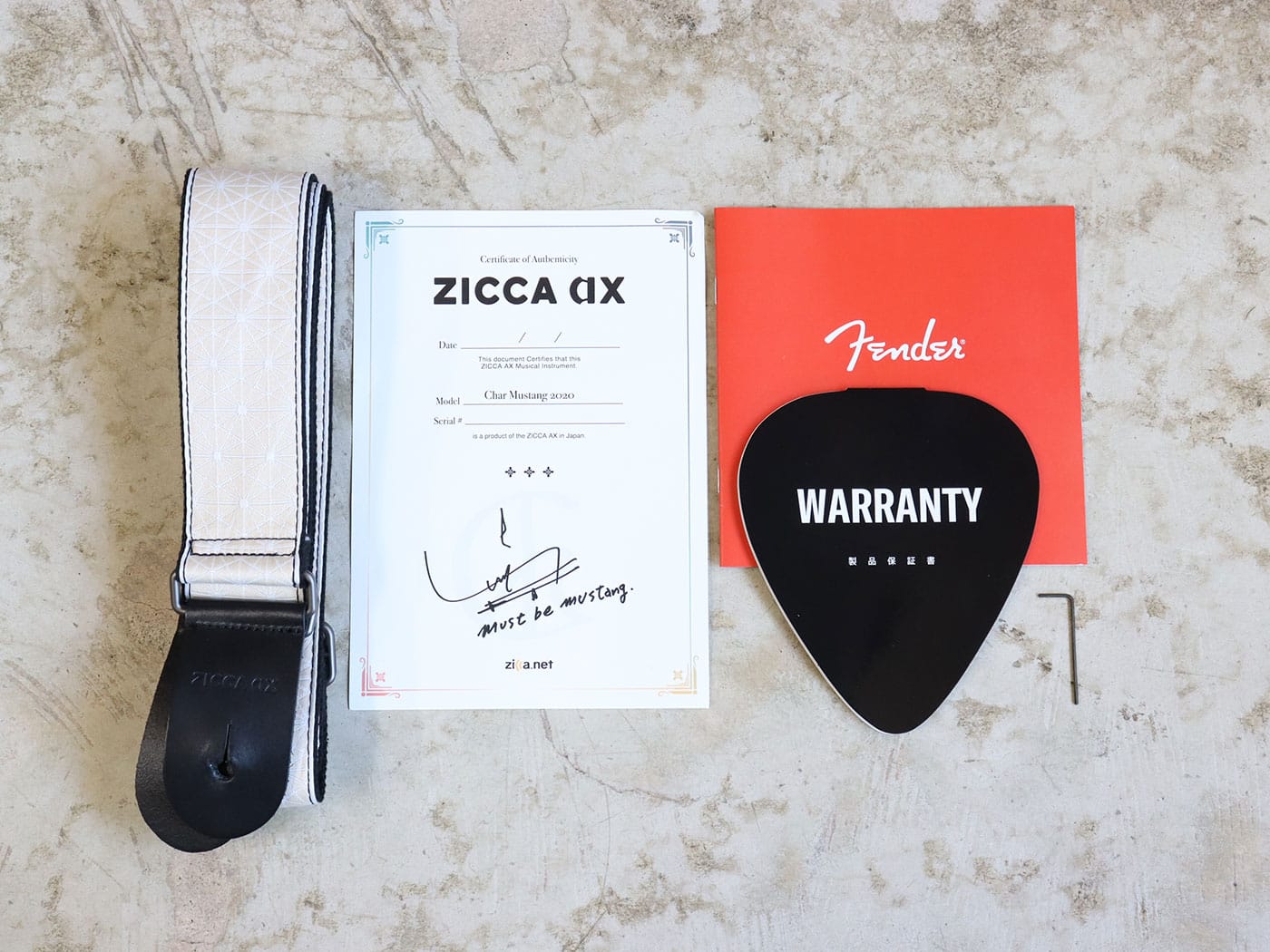 【中古】Fender Japan Char Mustang Zicca Limited Model ムスタング 青磁色 - 画像 (8)