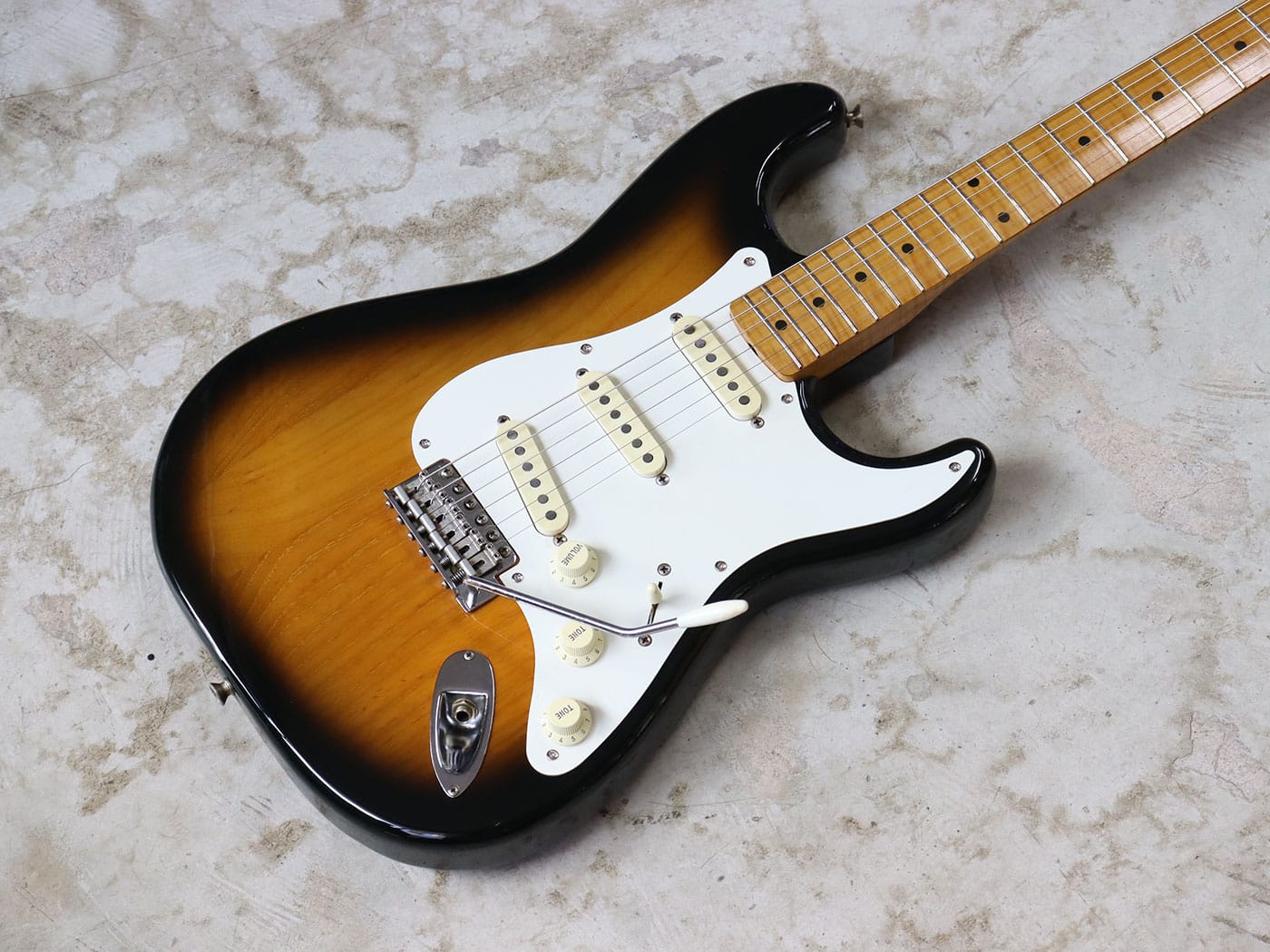 【中古】Fender Japan ST57-65AS ストラトキャスター - 画像 (2)