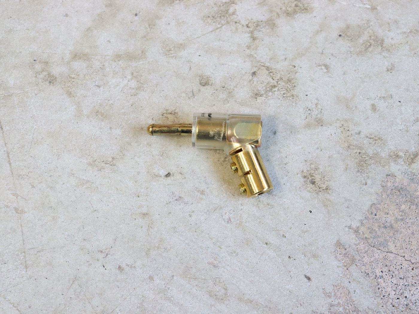 【中古・現状渡し】FURUTECH FP-202(G) バナナプラグ 金メッキ - 画像 (4)