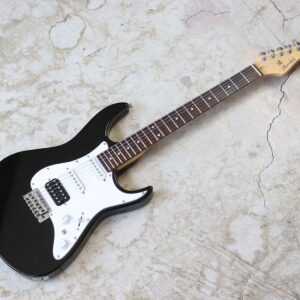 【中古】Bacchus GS-Mini BLK ストラトタイプ SSH配列