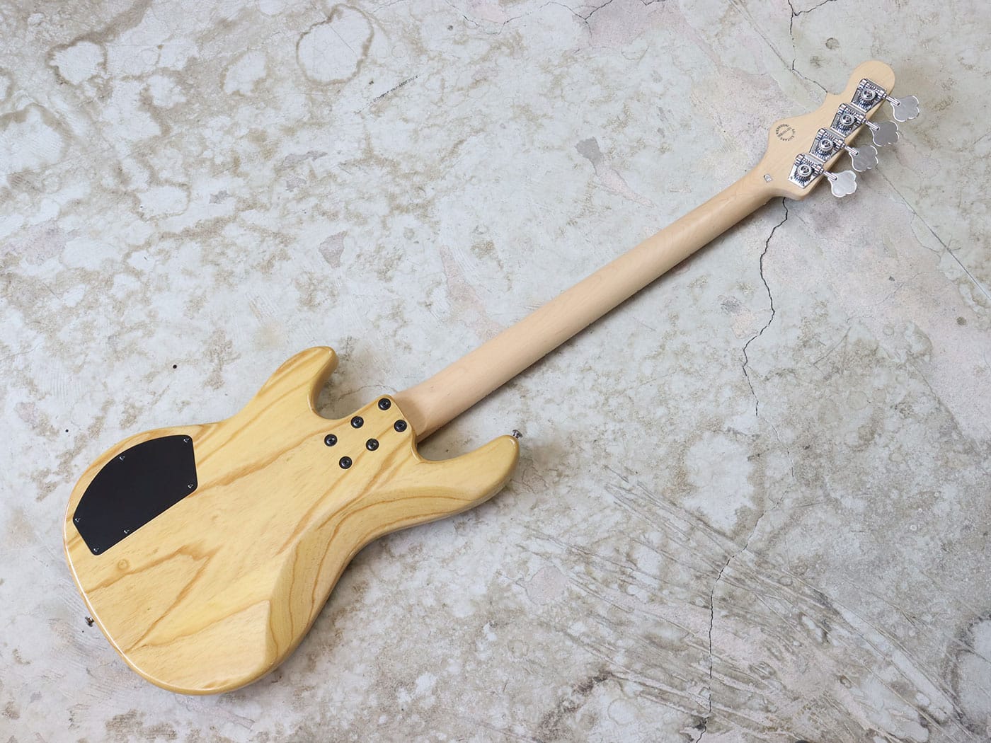 【中古】G&L L-2000 Tribute Series ナチュラル - 画像 (3)