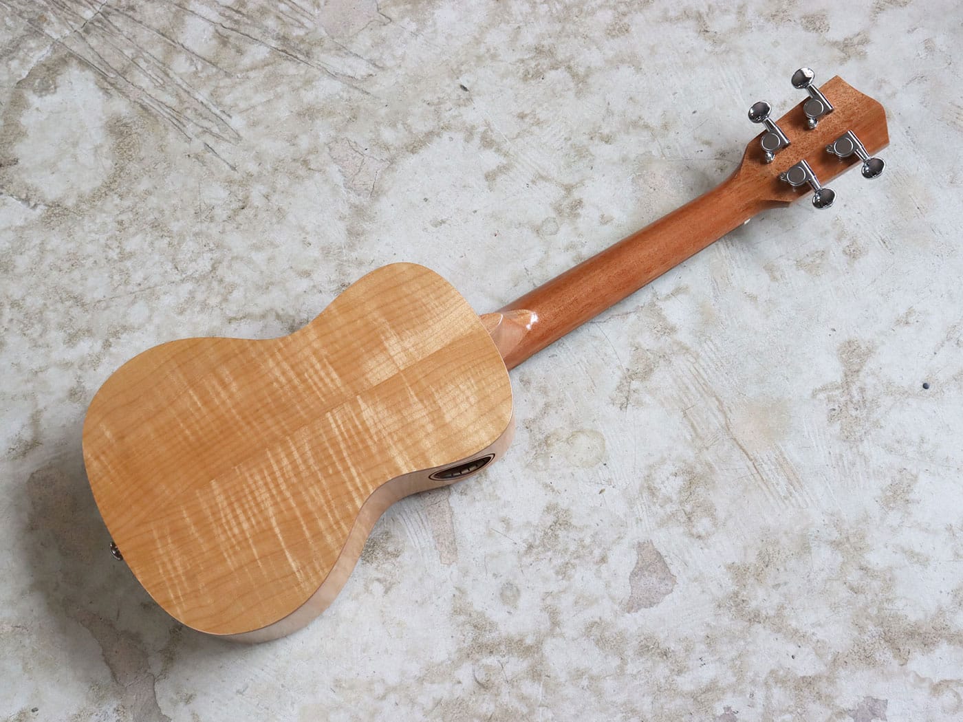 【中古・美品】Kai Ukulele KCI-90 コンサートウクレレ - 画像 (3)