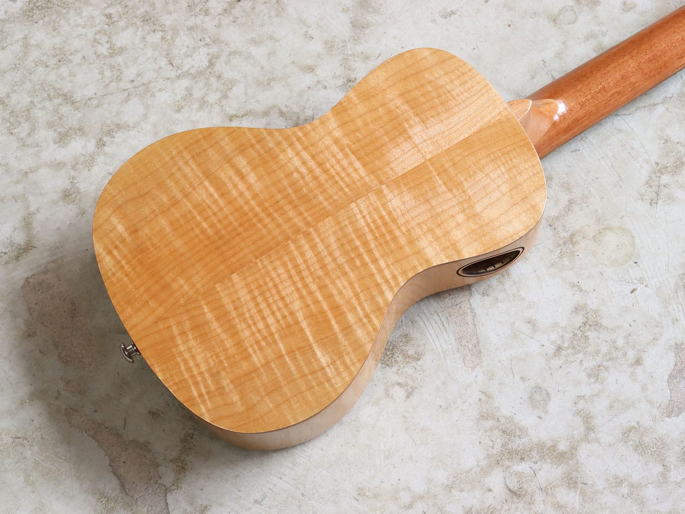 【中古・美品】Kai Ukulele KCI-90 コンサートウクレレ - 画像 (4)