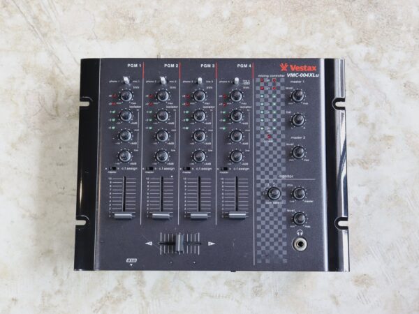 中古】Vestax VMC-004XLu DJミキサー - 神奈川県の中古楽器店 パプリカ