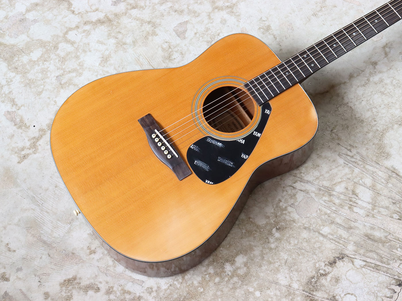 【中古】YAMAHA FG-412 ドレッドノートサイズ - 画像 (2)