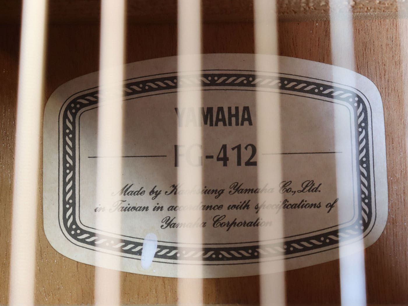 【中古】YAMAHA FG-412 ドレッドノートサイズ - 画像 (10)
