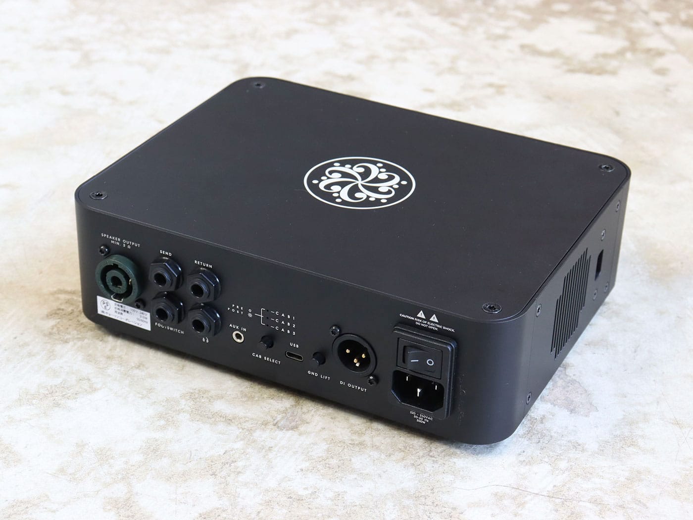 【中古・美品】Darkglass Electronics Microtubes 500 v2 ベースアンプヘッド - 画像 (3)