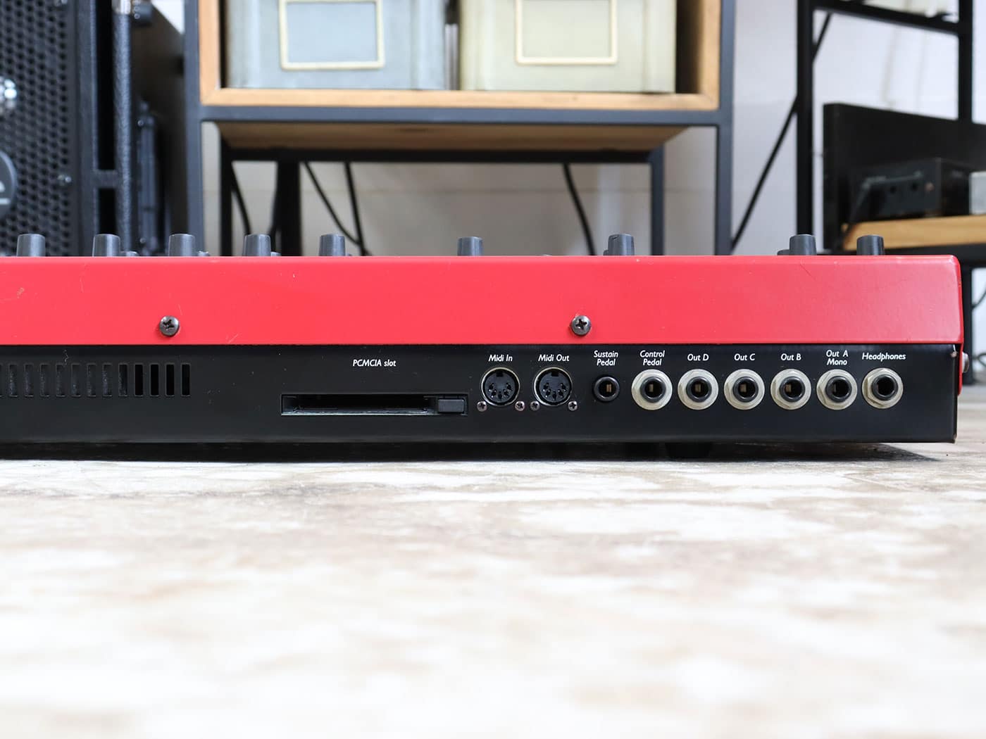 【中古】CLAVIA Nord Lead 2 シンセサイザー - 画像 (5)
