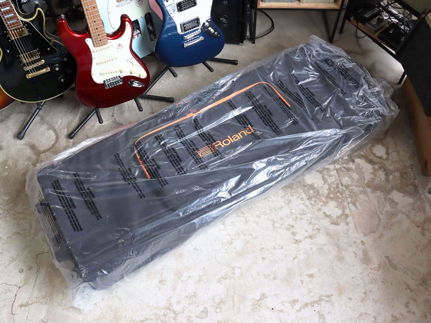 【中古・新品同様】Roland SC-G76W3 76鍵キーボード用キャスター付きソフトケース