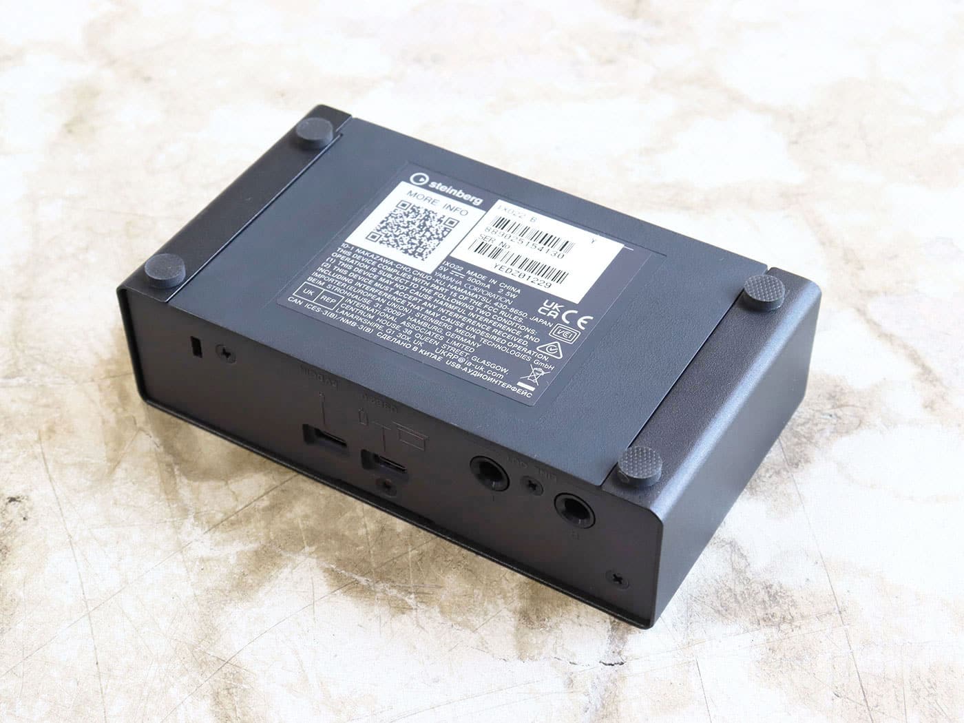 【中古・美品】Steinberg IXO22 B ブラック オーディオインターフェース - 画像 (4)