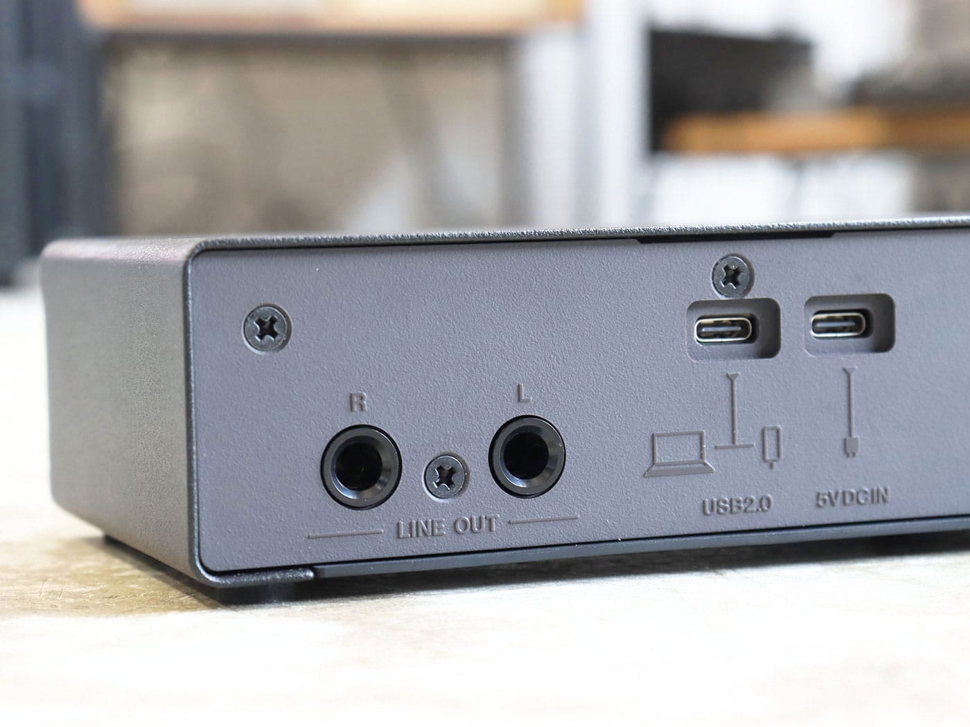 【中古・美品】Steinberg IXO22 B ブラック オーディオインターフェース - 画像 (5)