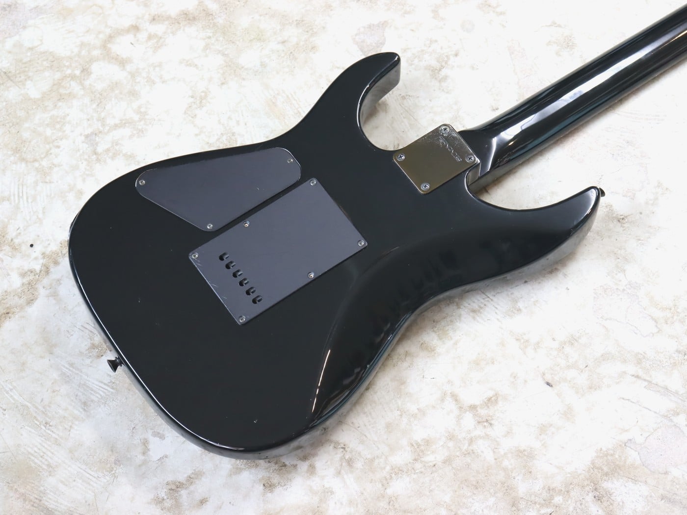 【中古・現状渡し】FERNANDES FR SSH ストラトタイプ - 画像 (4)